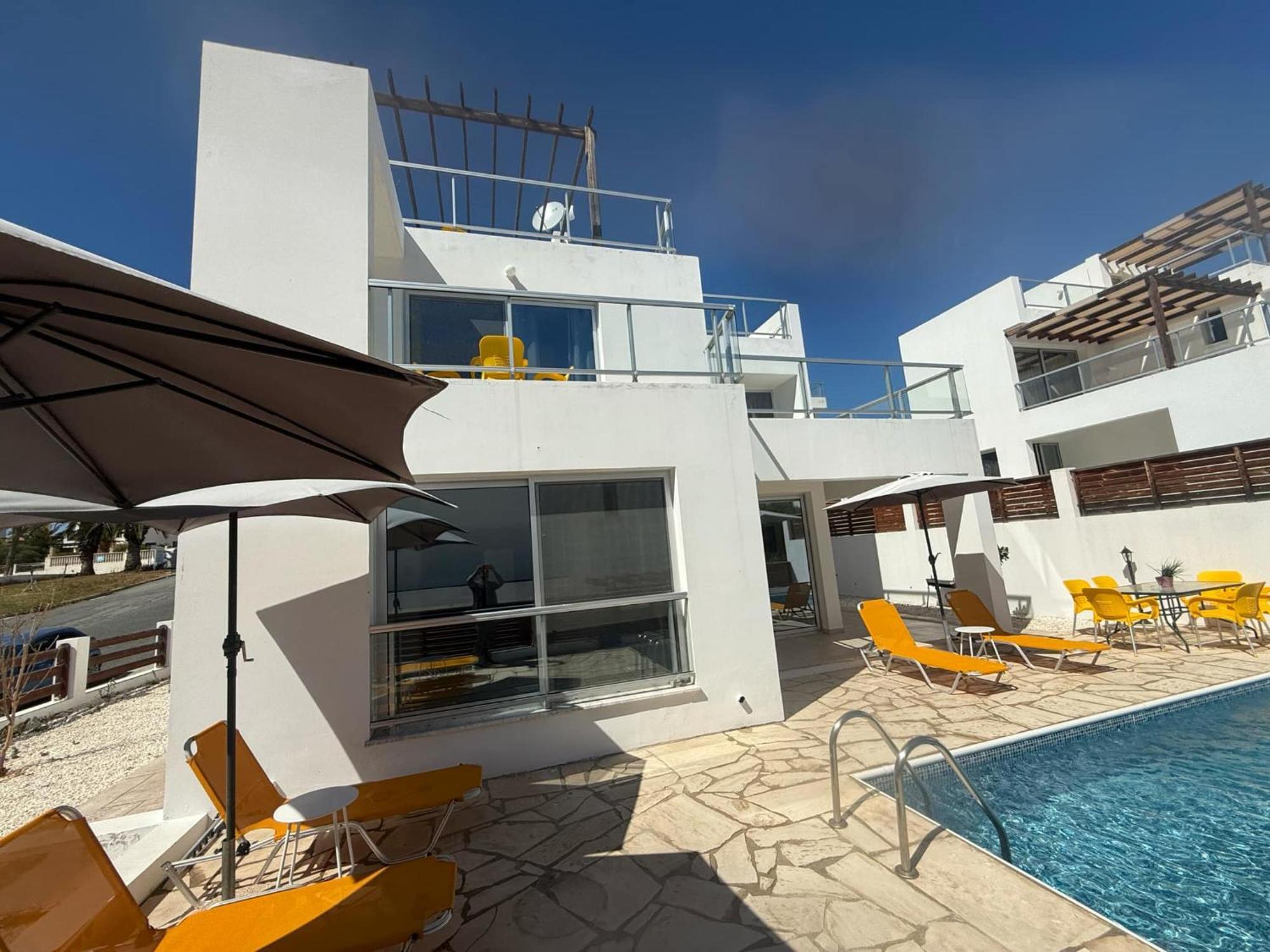 Villa Mulberry Retreat 0,5Km From Everything Coral Bay Exterior foto